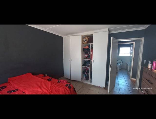 2 BEDROOM APARTMENT FOR SALE IN GULDENLAND